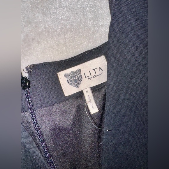 NEW | Lita By Ciara Revolve Sculptural V Neck Mini Viscose Crepe Dress Black S​ - Picture 4 of 4